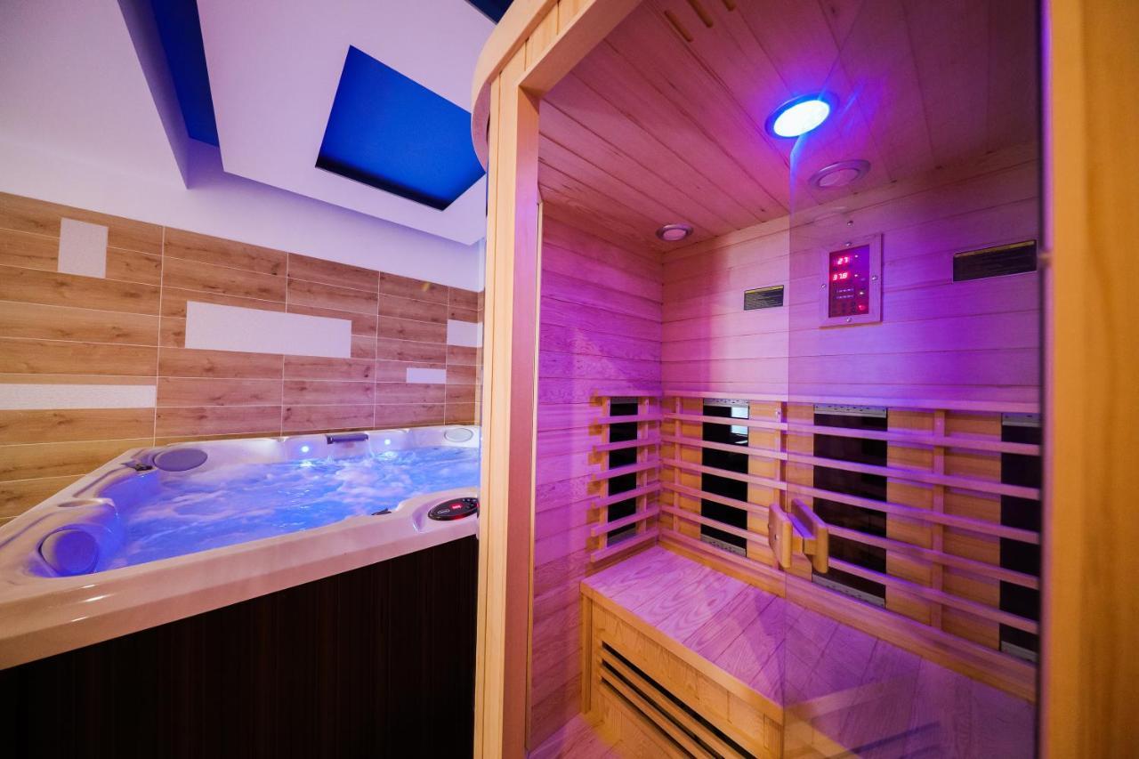 Holiday Home Mare เพทรอซาเน ภายนอก รูปภาพ