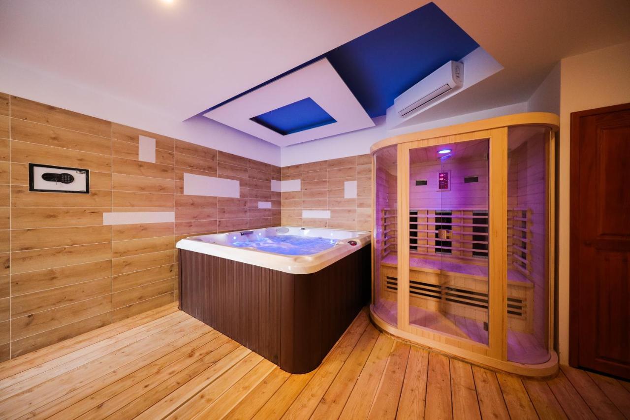 Holiday Home Mare เพทรอซาเน ภายนอก รูปภาพ