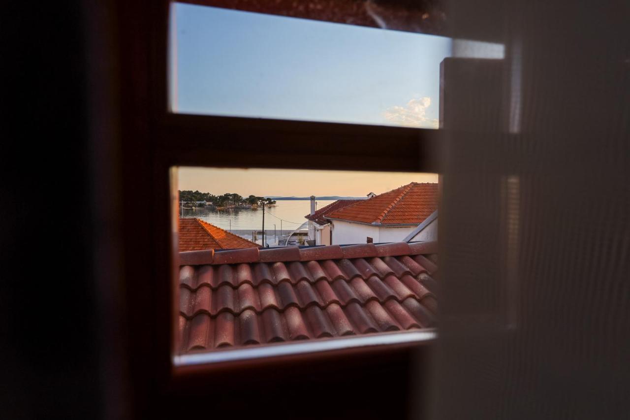 Holiday Home Mare เพทรอซาเน ภายนอก รูปภาพ